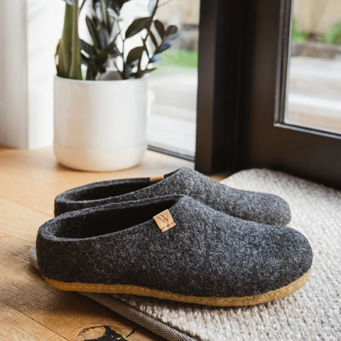NZ Wool Slipper | Valais Slip-on Rubber Sole