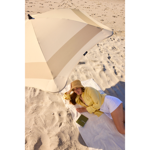 Blunt Beach Umbrella