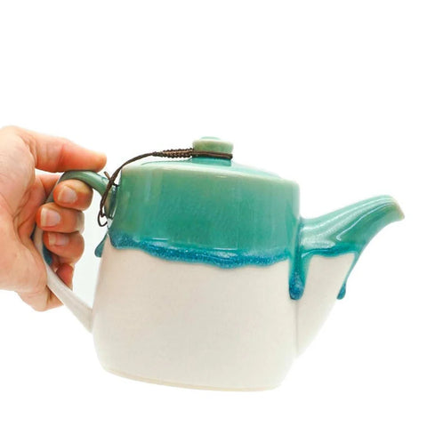 The Hansel Teapot