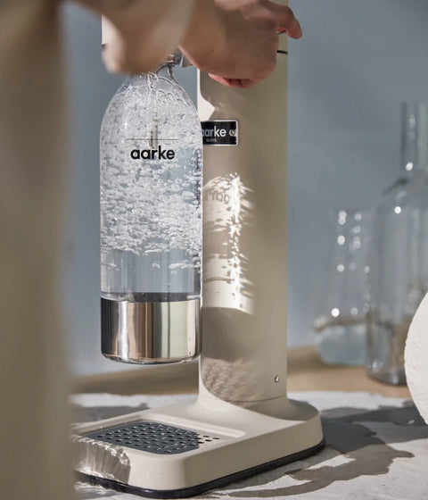Premium Sparkling Water Maker | Carbonator 3