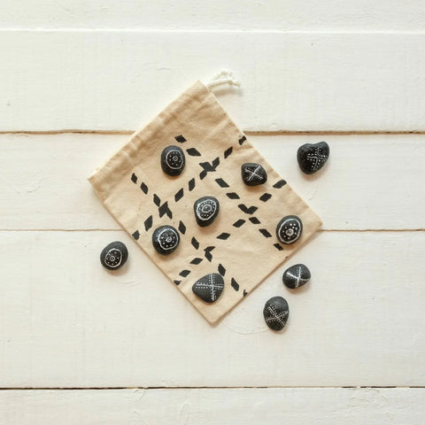 Tic Tac Toe (Noughts & Crosses) Game