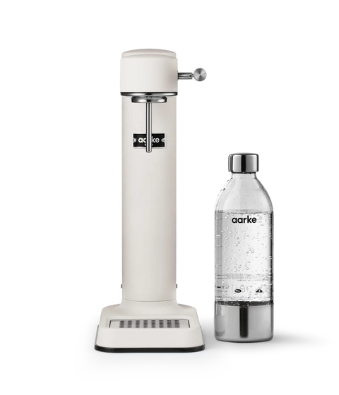 Premium Sparkling Water Maker | Carbonator 3
