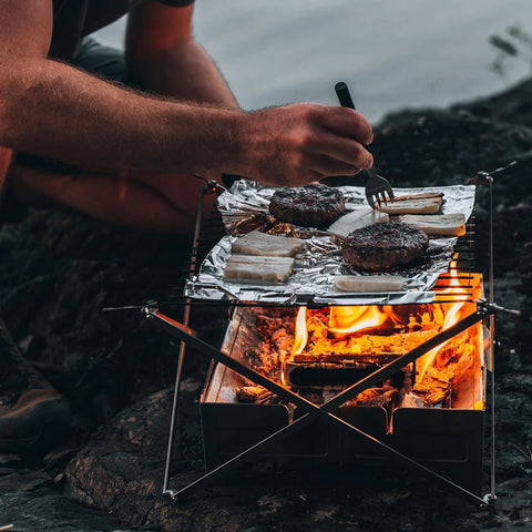 Lightweight Portable Campfire & Grill