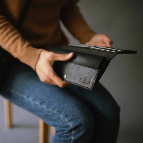 The Alongsider Leather Wallet